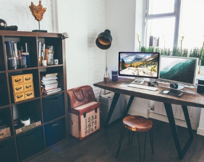 negative-space-rustic-desk-office-computer-dual-screen-vadim-sherbakov